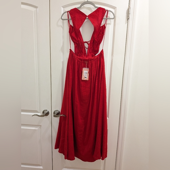 15. NWT CULT GAIA DUA LINEN-BLEND MAXI DRESS - Picture 6 of 10